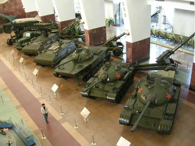 中国人民革命軍事博物館 戦車の展示の写真 北京ing